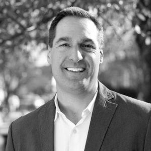 seguro de alquiler vacacional, Todd Kozikowski