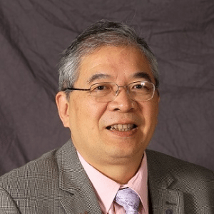 Dr. Tenpao Lee, profesor de economía, Niagara University