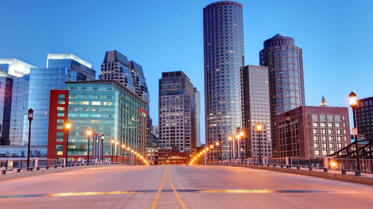 El mejor seguro de automóvil en Massachusetts - Seguro de carro