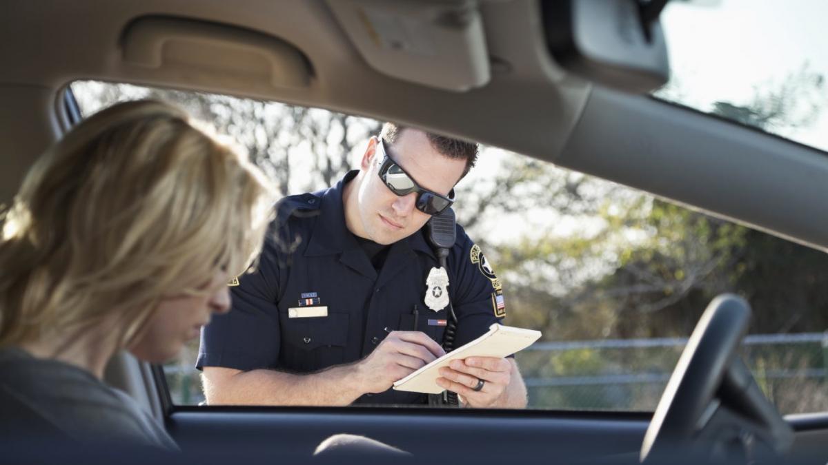 Sanciones por conducir sin seguro en Colorado - Seguro de carro