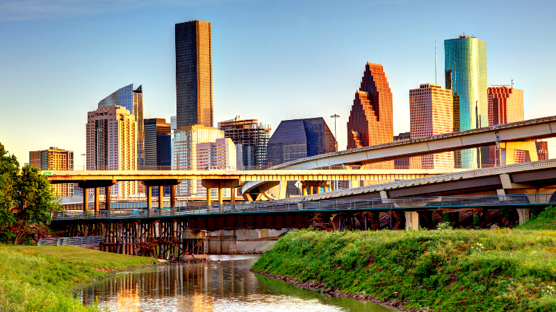 Las mejores compañías de seguros de autos en Houston - Seguro de carro